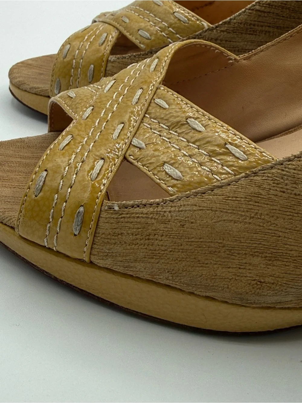 RARE MODERN VINTAGE Diva Sand Rockabilly Pinup Wedge Platform Heels Size 38